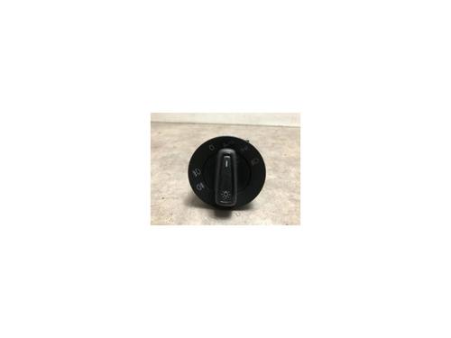 Used Headlight switch SKODA FABIA III (NJ3) 1.0 (75 hp) 24329678