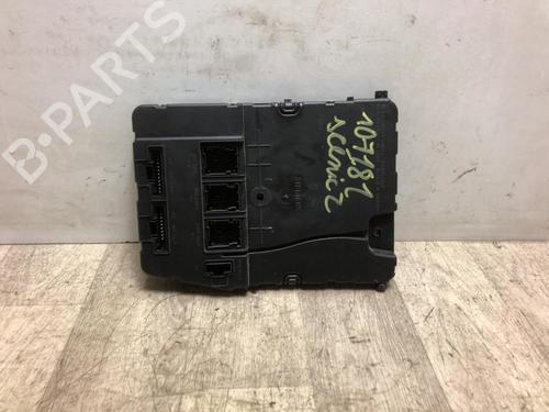 Used Comfort control module RENAULT GRAND SCÉNIC II (JM0/1_) 2.0 (135 hp) 31243743