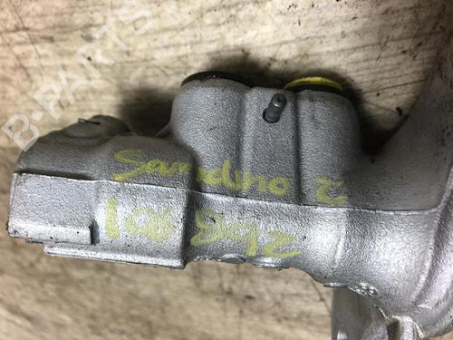 Used Brake master cylinder DACIA SANDERO II TCe 90 (B8M1, B8MA, B8AC) (90 hp) 20617591