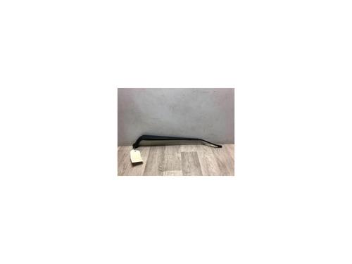 Used Front windshield wiper arm TOYOTA COROLLA (_E12_) 1.4 D (NDE120_, NDE120R) (90 hp) 20631812