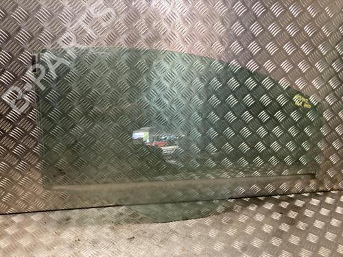 Used Front right door window Front right door window 36800087 36800087