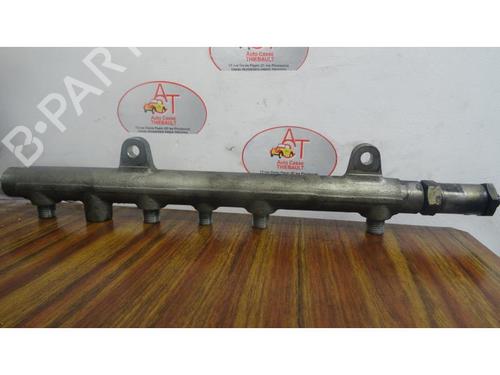 Used Injection rail RENAULT MEGANE II (BM0/1_, CM0/1_) 1.9 dCi (BM0G, CM0G) (120 hp) 25148461