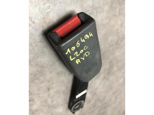 Seat buckle MITSUBISHI L200 (K7_T, K6_T, K5_T) 2.5 TD 4WD (K74T) | BP20618277I32 