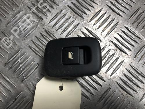 Højre bagtil elrude kontakt Højre bagtil elrude kontakt CITROËN C3 II (SC_) 1.4 HDi 70 (SC8HZC, SC8HR0, SC8HP4) (68 hp) 35805312 35805312