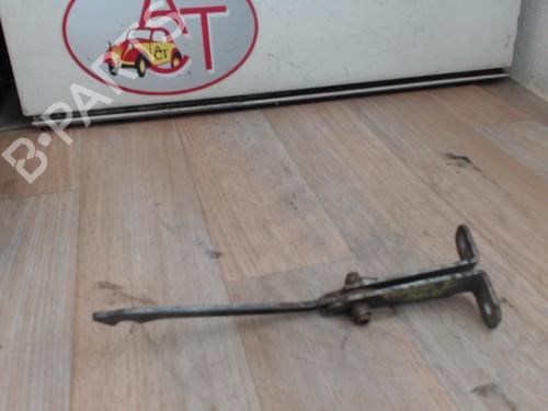 Used Hinge/Door check strap RENAULT TRAFIC II Van (FL) 1.9 dCi 80 (FL0B) (82 hp) 13136657