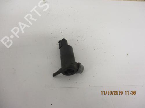 Used Washer pump TOYOTA YARIS (_P9_) 1.4 D-4D (NLP90_, NLP90R) (90 hp) 13130676