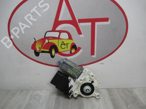 Rudehejsemotor bagstkærm højre VW TOURAN (1T1, 1T2) 1.9 TDI (105 hp) 29264758