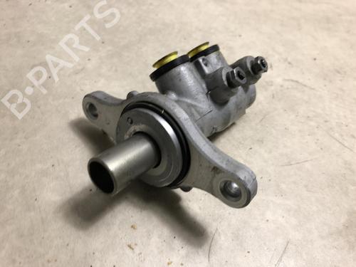 Used Brake master cylinder FIAT 500 (312_) 1.2 (312AXA1A) (69 hp) 23128338