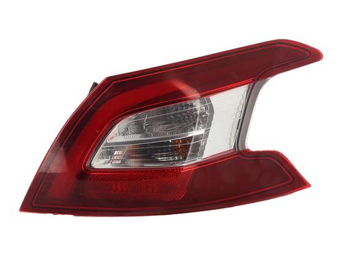Used Right taillight Right taillight 39447066 39447066