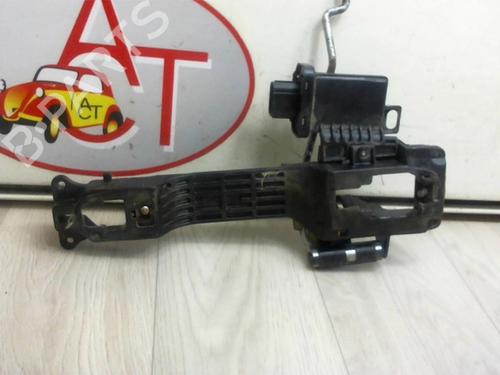 Used Front right exterior door handle TOYOTA RAV 4 III (_A3_) 2.2 D 4WD (ALA30_, ALA30R) (150 hp) 13035319