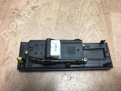 Used Left front window switch TOYOTA COROLLA Verso (ZER_, ZZE12_, R1_) 2.0 D-4D (CUR10_, CUR10R) (116 hp) 13280435