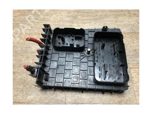 Fuse box AUDI A3 (8P1) 1.9 TDI | BP25305366E1 