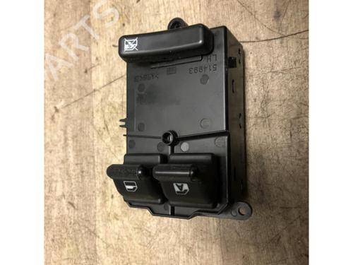Interrupteur de vitre avant gauche DAIHATSU CUORE VI (L251, L250_, L260_) 1.0 (58 hp) 15968152