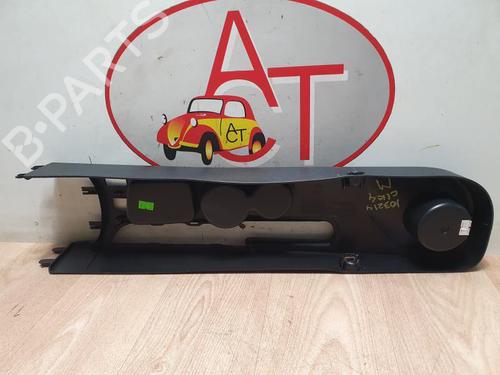 Mittelkonsole RENAULT CLIO IV (BH_) 0.9 TCe 90 (BHNF, BHMA, BHMH, BHJK, BHJR) (90 hp) 28684236