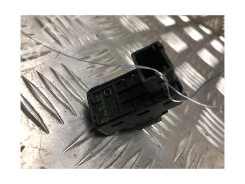 Interrupteur de vitre avant gauche CITROËN BERLINGO MULTISPACE (B9) 1.6 HDi 90 | BP26726653I27