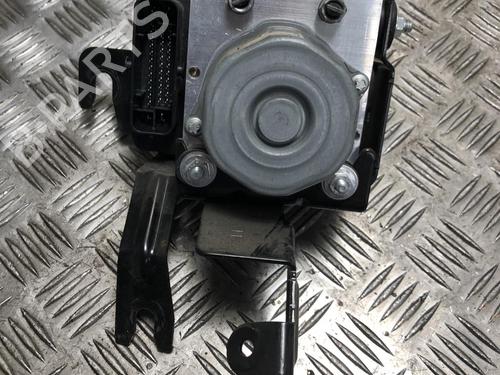 Módulo de ABS DACIA DUSTER (HM_) 1.5 dCi 115 (HMAD) (116 hp) 31187913