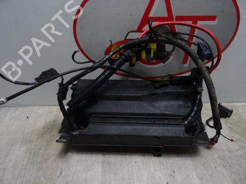 Used Fuse box Fuse box SMART ROADSTER (452) 0.7 (452.434) (82 hp) 34056176 34056176