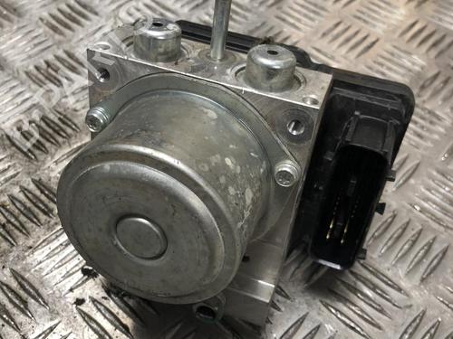 Used ABS pump RENAULT KOLEOS I (HY_) 2.0 dCi (HY0K) (150 hp) 31200623