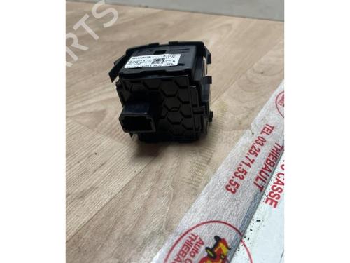Switch RENAULT CAPTUR I (J5_, H5_) 1.5 dCi 90 (J5N4, J5M5, J5MW, J5M6, J5AL, J5AJ) | BP13263840I30 