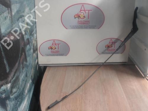 Used Front windshield wiper arm OPEL CORSA D (S07) 1.3 CDTI (L08, L68) (75 hp) 13266600
