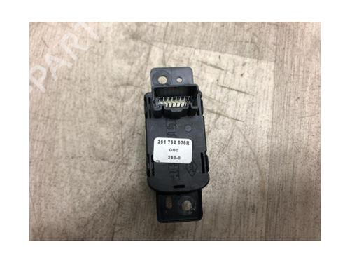 Switch RENAULT CLIO V (B7_) 1.0 TCe 100 (B7MT) | BP23870652I30 