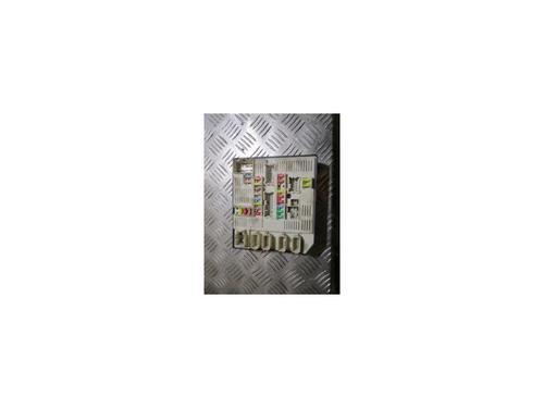 Used Fuse box RENAULT MEGANE III Hatchback (BZ0/1_, B3_) 1.9 dCi (BZ0N, BZ0J) (131 hp) 12972976