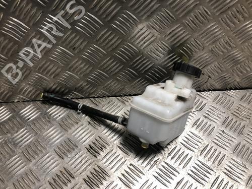 Used Brake fluid reservoir Brake fluid reservoir MG MG ZS SUV (AZS1) 1.5 VTi (106 hp) 39990009 39990009