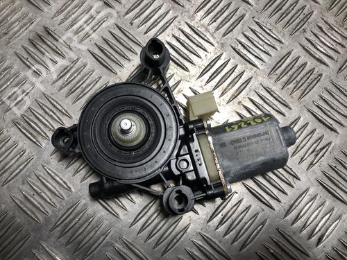 right-front-window-motor-vw-golf-vii-5g1-bq1-be1-be2-2012-2013-2014-2015-2016-2017-2018-2019-2020-2021-34415814 main image