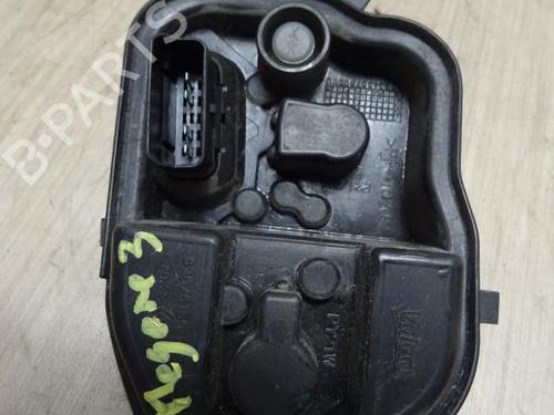 Used Licence plate light RENAULT MEGANE III Hatchback (BZ0/1_, B3_) 1.5 dCi (BZ09, BZ0D, BZ1W, BZ29, BZ14) (110 hp) 23870019