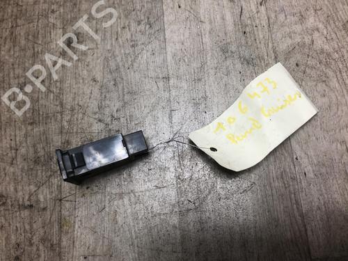 Used Switch Switch TOYOTA LAND CRUISER 90 (_J9_) 3.0 TD (KZJ90_, KZJ95_, KZJ90R, KZJ95R, KZJ90W, KZJ95W) (125 hp) 20619910 20619910