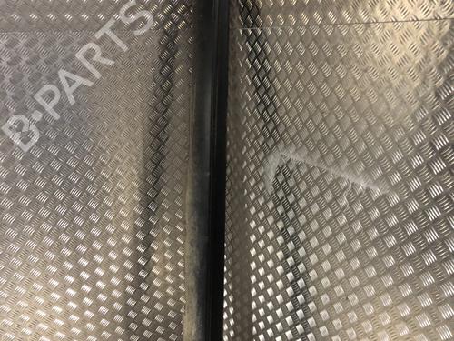 Used Right sideskirt CITROËN C5 III Break (RW_) 1.6 THP 155 (156 hp) 31204465