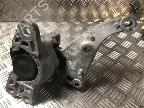 Engine mount RENAULT TRAFIC III Van (FG_) 2.0 dCi 120 (FGMN) | BP31021778M89