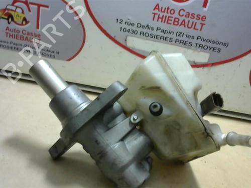 Brake master cylinder PEUGEOT 5008 (0U_, 0E_) 1.6 HDi | BP13276769M77 