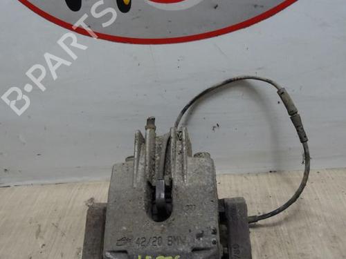 Used Right rear brake caliper BMW 5 (E60) 530 d (218 hp) 13274377