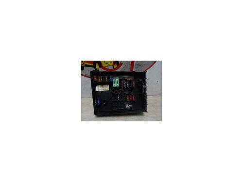 Used Fuse box VW GOLF V (1K1) 1.9 TDI (105 hp) 29014230