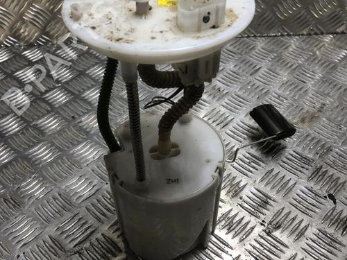 Used Fuel pump HYUNDAI ix35 (LM, EL, ELH) 1.7 CRDi (116 hp) 31197001