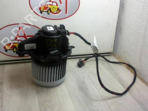 Heater blower motor RENAULT CLIO IV (BH_) 1.2 16V | BP15786116M62 