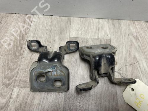 Used Hinge/Door check strap DACIA DUSTER (HS_) 1.5 dCi (86 hp) 13384088
