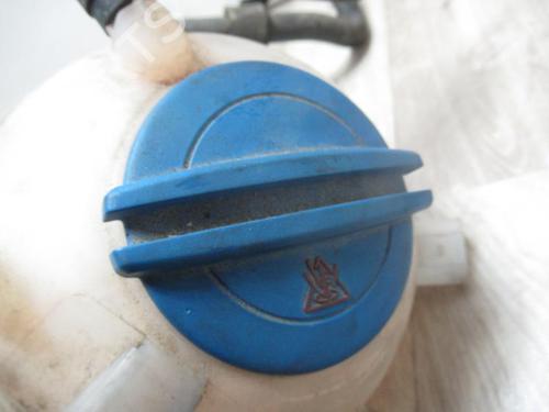 Used Expansion tank SEAT ALTEA (5P1) 1.9 TDI (105 hp) 28287141