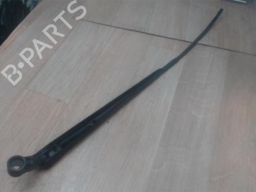 Front windshield wiper arm TOYOTA YARIS (_P1_) 1.0 (SCP10_, SCP10R) | BP13263477C143 