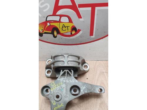 Engine mount DACIA LOGAN MCV (KS_) 1.5 dCi (KS0W) | BP13261557M89