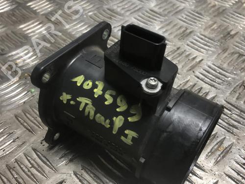 Used Mass air flow sensor NISSAN X-TRAIL I (T30) 2.2 Di 4x4 (114 hp) 31198076