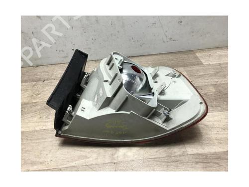 Left taillight VW TOUAREG (7LA, 7L6, 7L7) 3.0 V6 TDI | BP23873582C34 