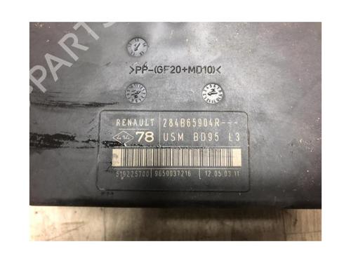 Fuse box RENAULT MEGANE III Hatchback (BZ0/1_, B3_) 1.9 dCi (BZ0N, BZ0J) | BP20621829E1 
