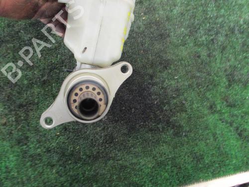 Brake master cylinder CITROËN C5 III (RD_) 1.6 HDi 110 (RD9HZC) | BP13276714M77 