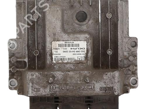 Used Engine control unit (ECU) Engine control unit (ECU) 39003216 39003216