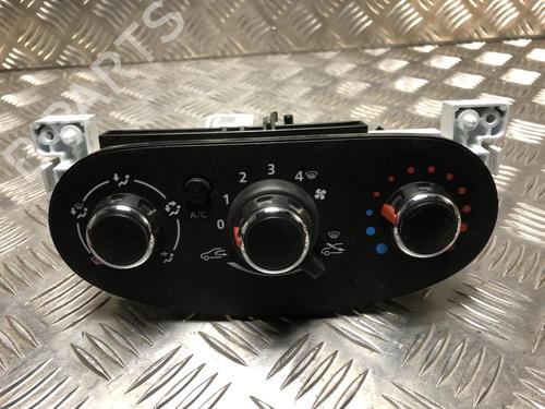 Used Climate control DACIA DOKKER MPV (KE_) 1.2 TCe (KEM0, KEAY) (115 hp) 21821822