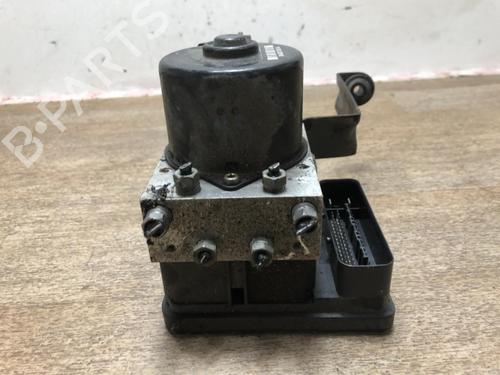 Used ABS pump VOLVO S40 II (544) 1.6 D (110 hp) 20619483