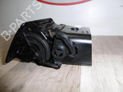 Used Air vent FORD KUGA I 2.0 TDCi (136 hp) 13136319