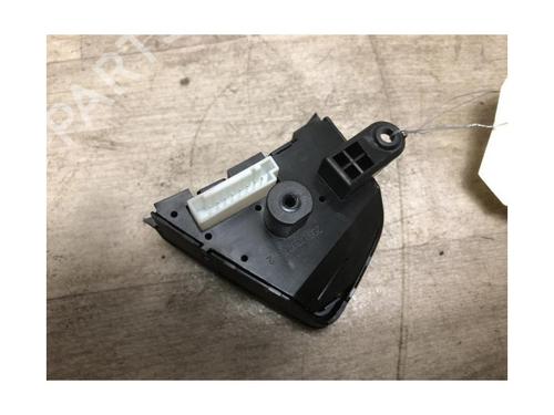 Switch HYUNDAI i30 (FD) 1.6 CRDi | BP23457302I30 